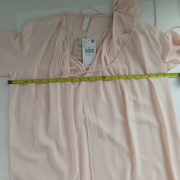 Mango MNG Pink Blouse w/Flower detail Size XS - Picture 14 of 14